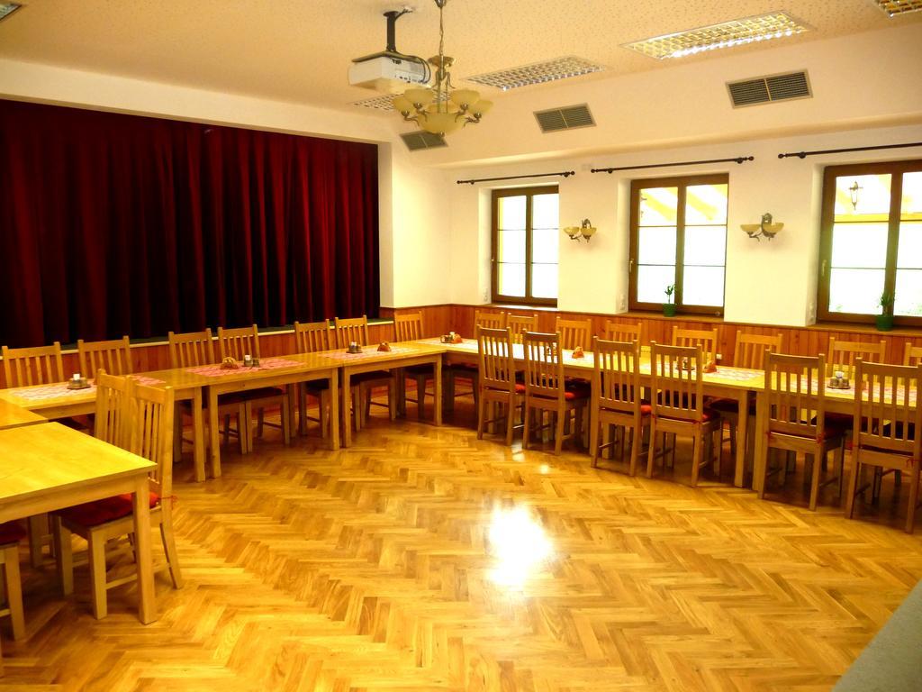 Pension Mandl Retova Exterior foto
